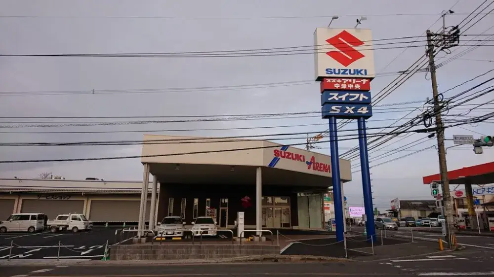 車が好き、人が好き。その気持ちを仕事にできる営業職☆