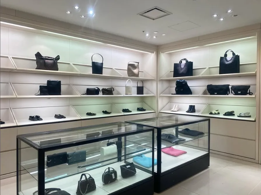 シフト融通◎ライフスタイルに合わせて働けるアパレルスタッフ