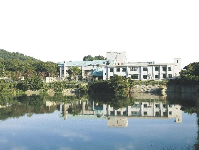 ☆未経験・無資格OK♪老健の介護職員（契約社員）◎正社員登用