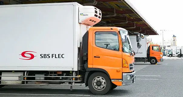 正社員登用あり◎大手物流企業で働くフォークリフトスタッフ