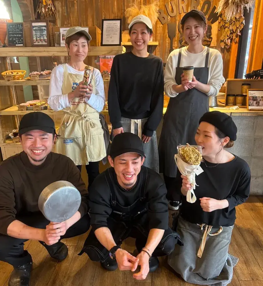 月給30万円も可能！大分の人気カフェで働くキッチンスタッフ＜正社員＞